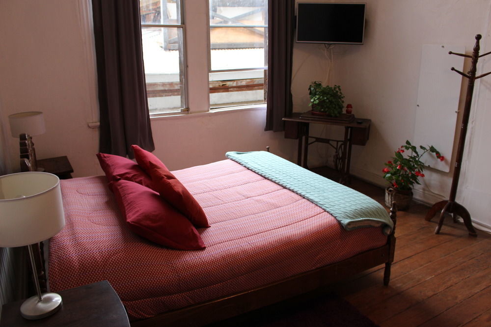 Casa Volante Hostal فالبارايسو المظهر الخارجي الصورة